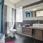 Stylish & Luxury Villa With Pool, Biliard, Extra Pool Heating Available - Wiibuk Villa *