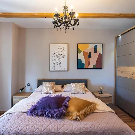 Stylish & Luxury With Pool, Biliard, Extra Pool Heating Available - Wiibuk * Póla