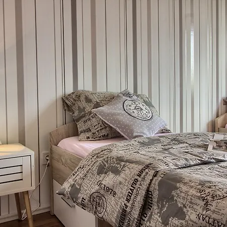 Stylish & Luxury With Pool, Biliard, Extra Pool Heating Available - Wiibuk Villa *